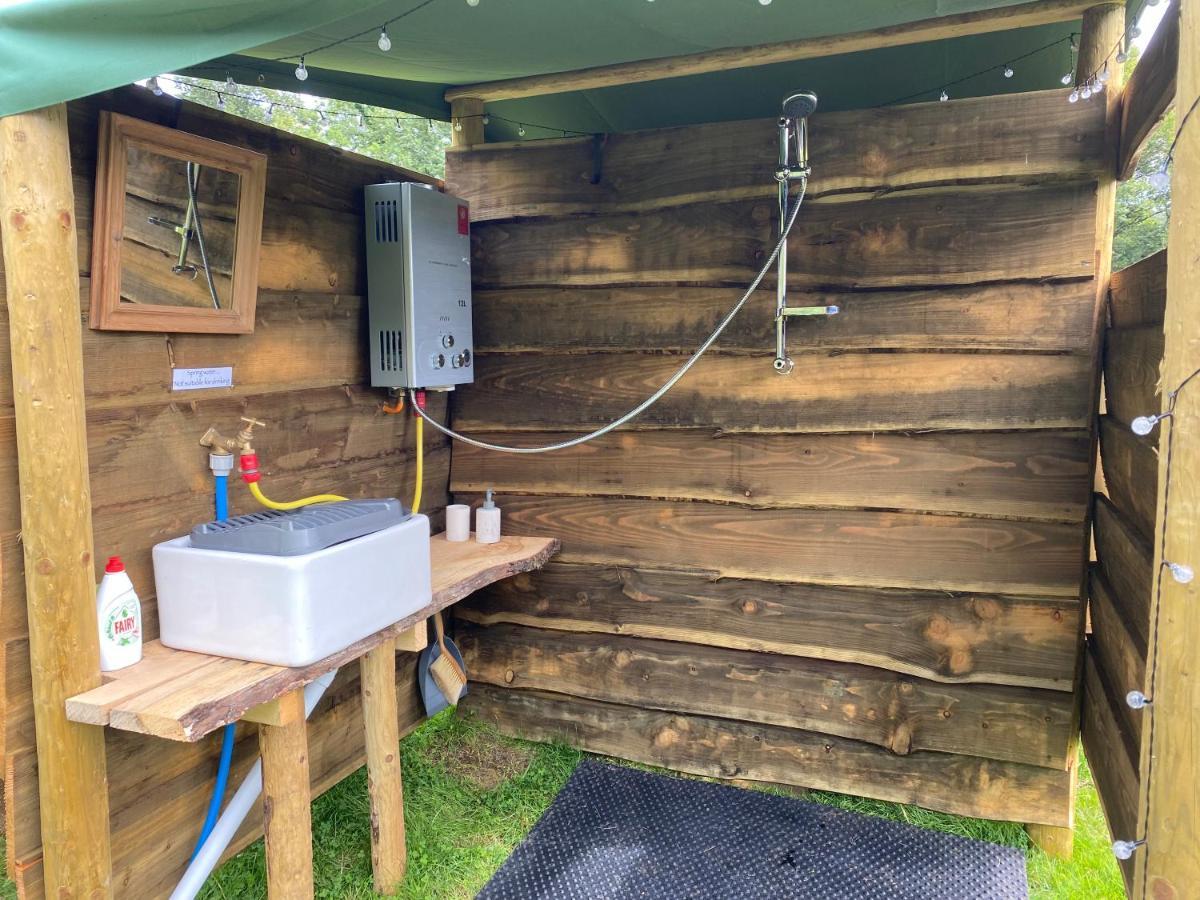 Hotel Black Mountains Glamping Abergavenny Exterior foto